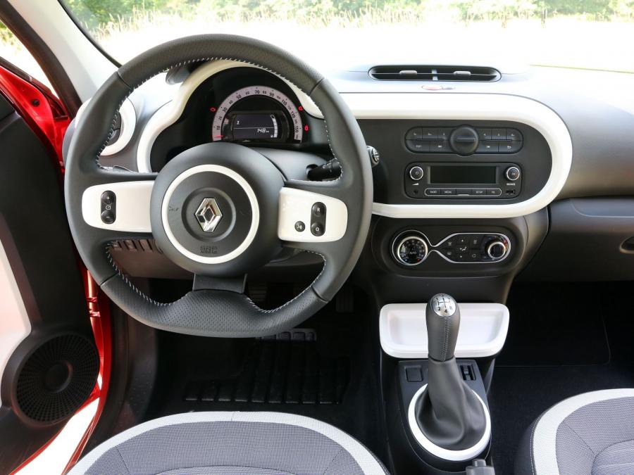  Renault Twingo 2014 года  (фото 19 из 38)